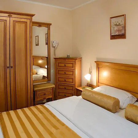 Helios 350m From The Apartament Święty Włas