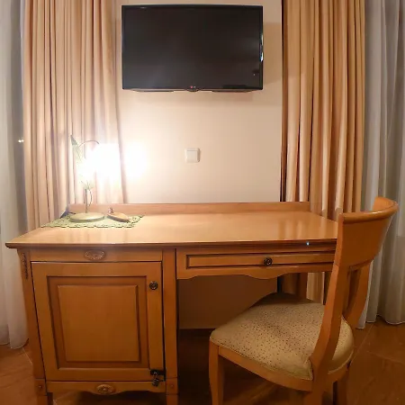 Apartament Helios 350m From The